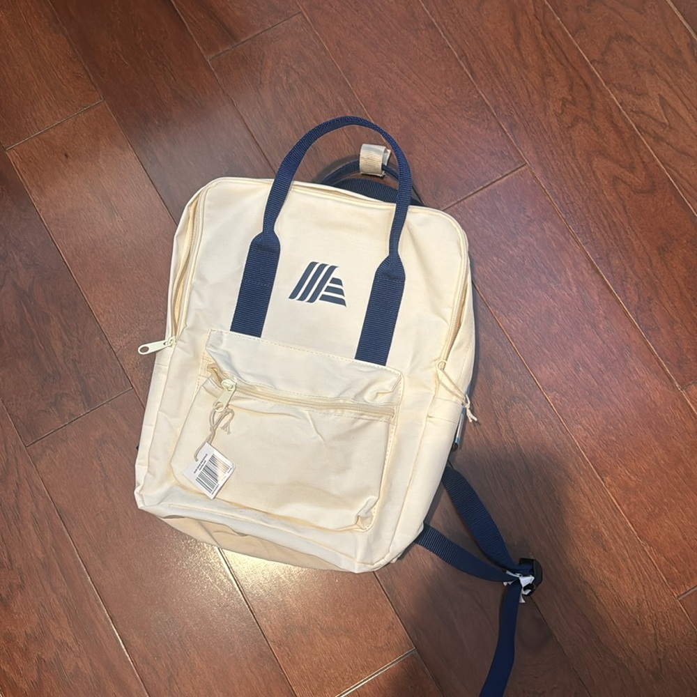 Aldi gear backpack padded laptop sleeve side drink pockets New with tags